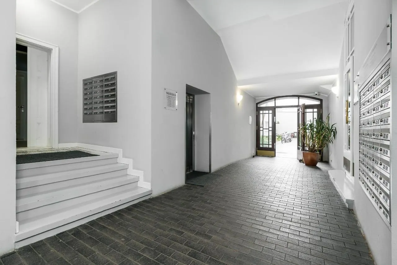 Apartments City Center Saint Wojciech By Renters Poznań 0*,  Polska