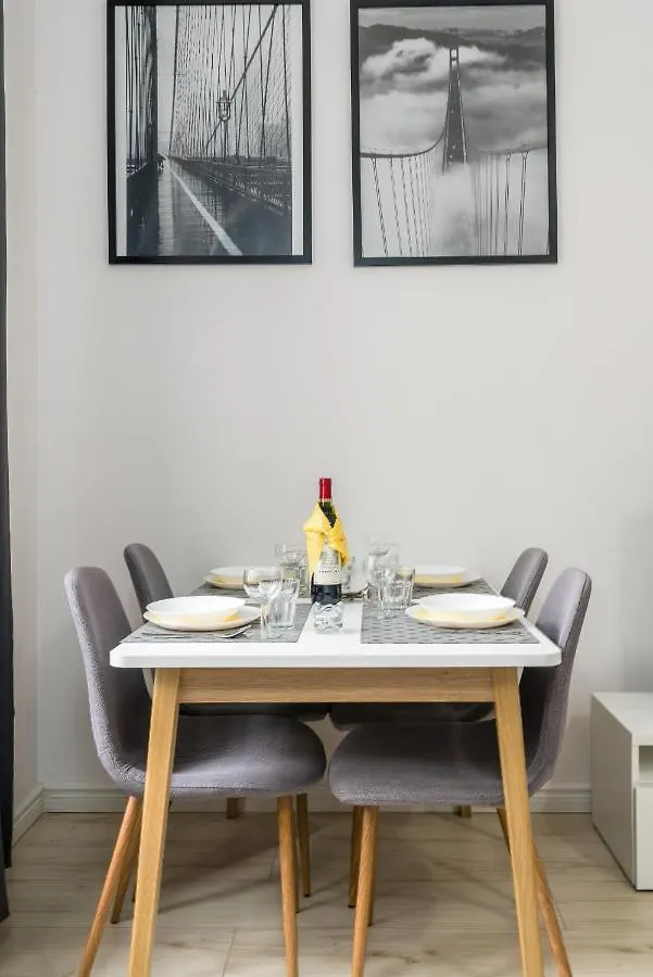 Apartments City Center Saint Wojciech By Renters Poznań